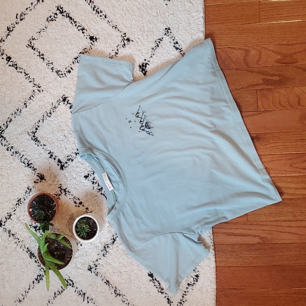 DONATING 2/7 Romwe Crop Top